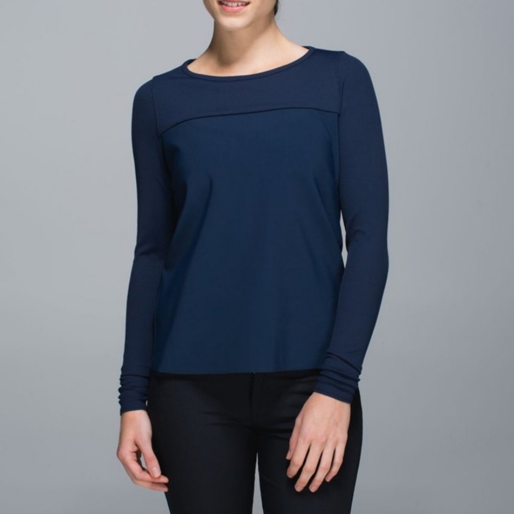 Lululemon out of this world long sleeve
